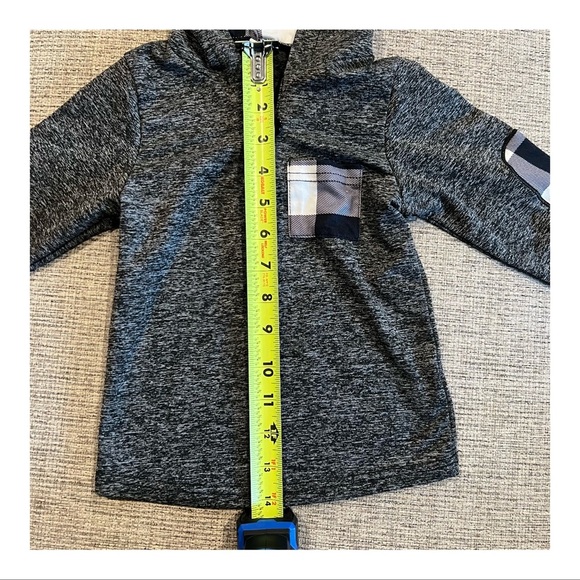 **SOLD** Two Piece Outfit for Toddler Boy - Picture 5 of 9